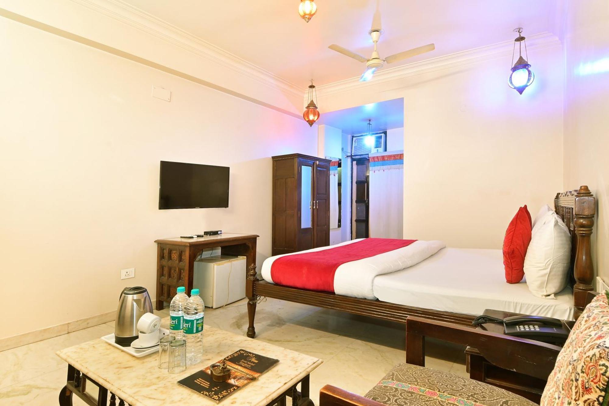 The Pinky Villa - Heritage Boutique Suites Új-Delhi Kültér fotó