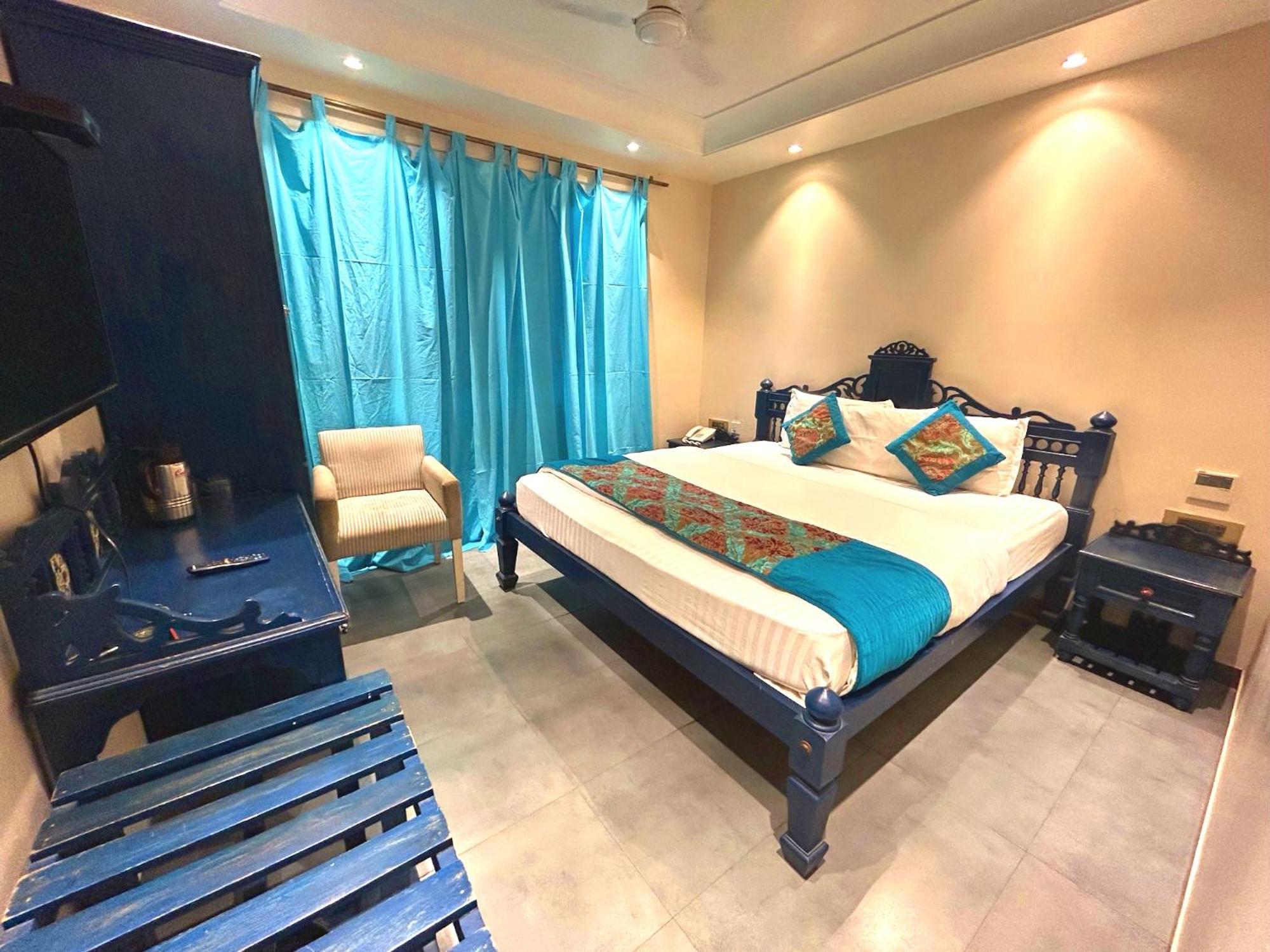 The Pinky Villa - Heritage Boutique Suites Új-Delhi Kültér fotó