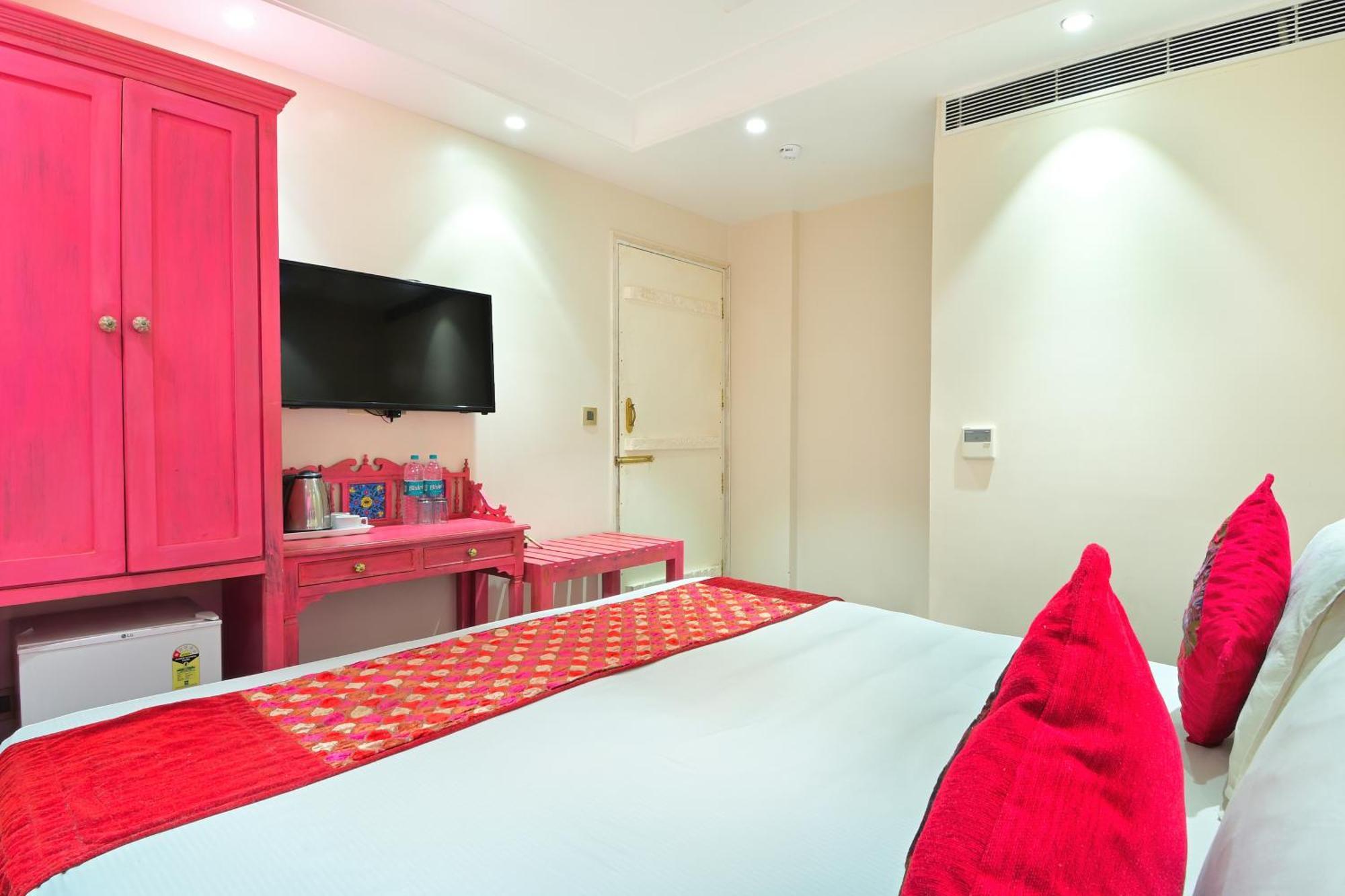 The Pinky Villa - Heritage Boutique Suites Új-Delhi Kültér fotó