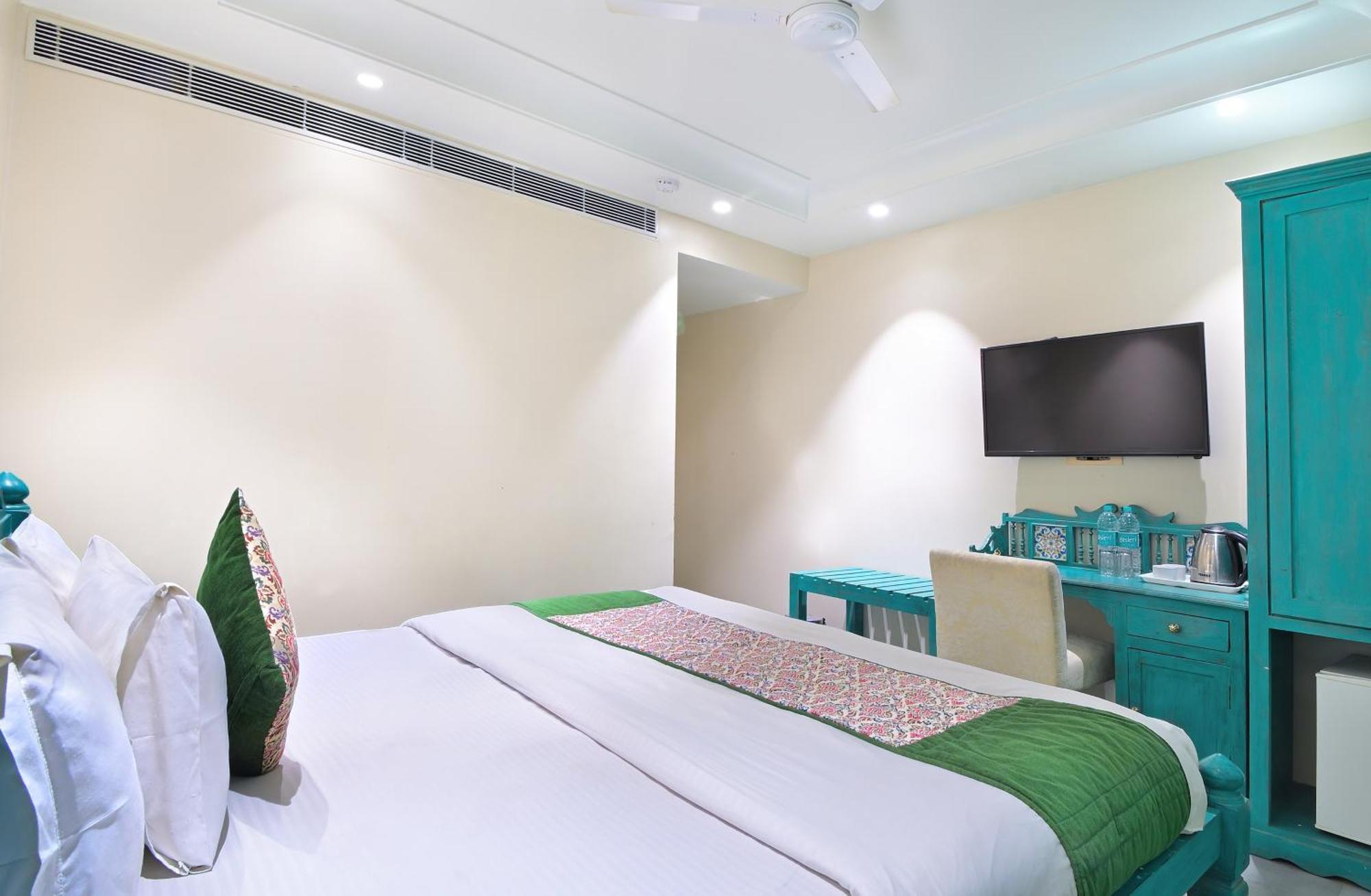 The Pinky Villa - Heritage Boutique Suites Új-Delhi Kültér fotó