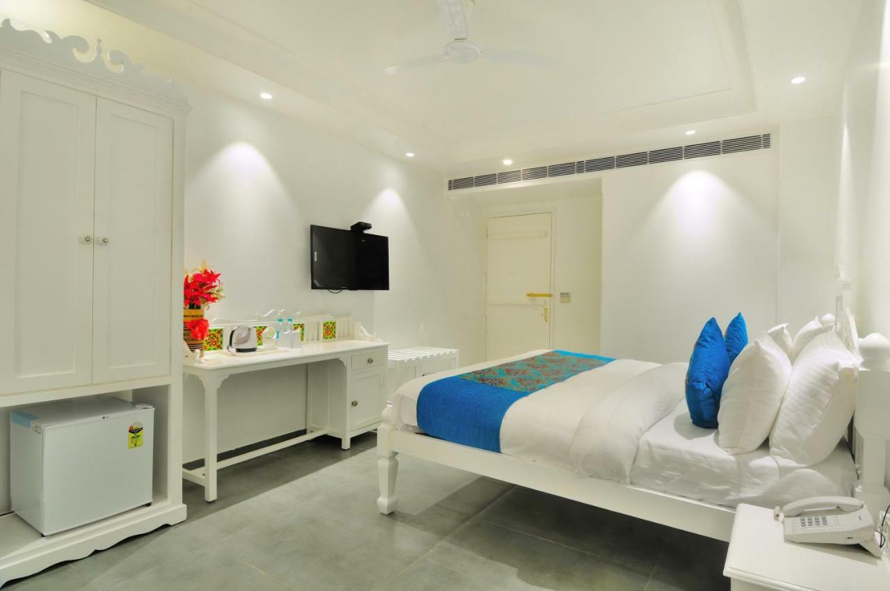 The Pinky Villa - Heritage Boutique Suites Új-Delhi Kültér fotó